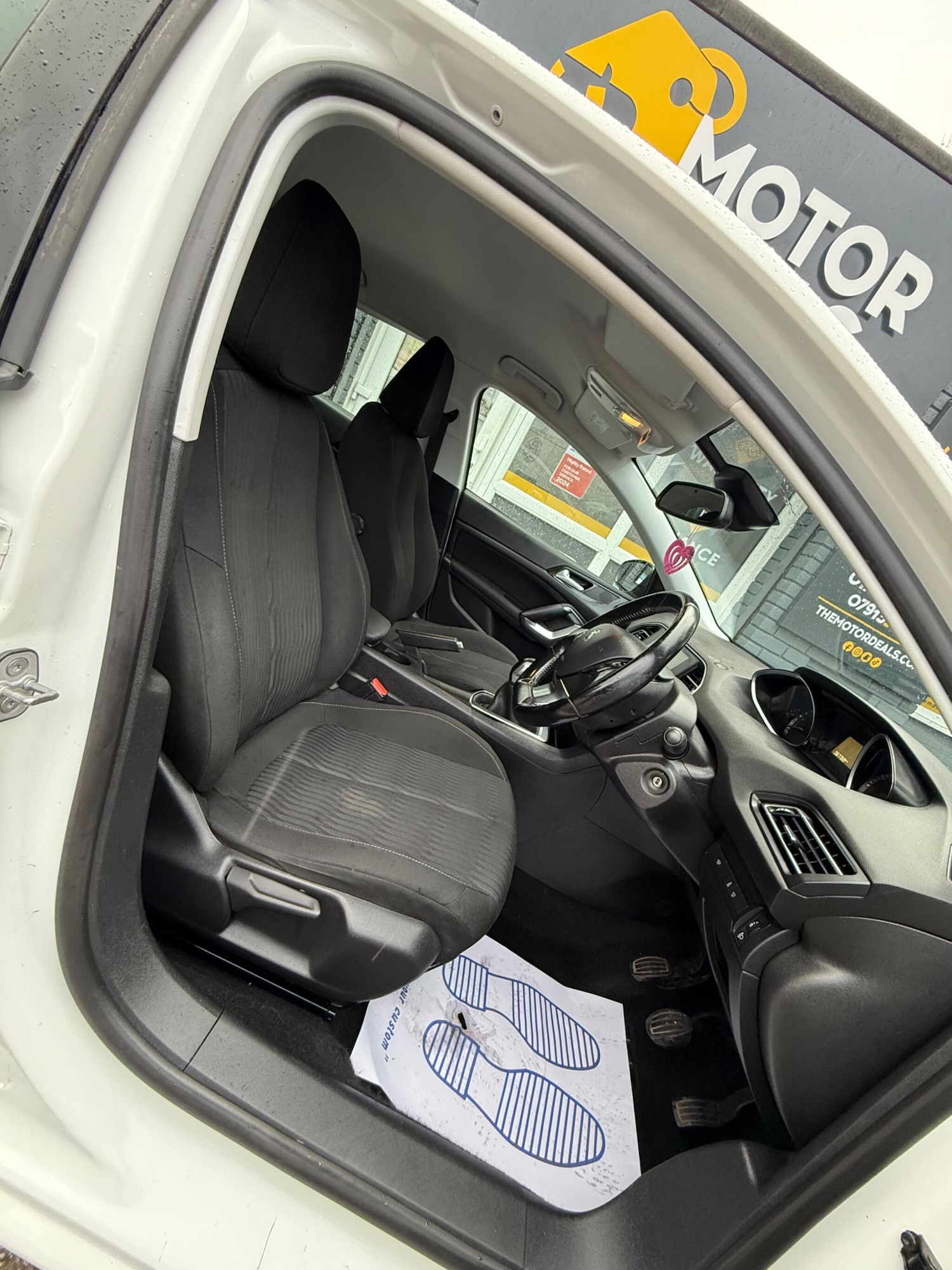 Used Peugeot 308 2017 for sale - 77101968: Photo 15