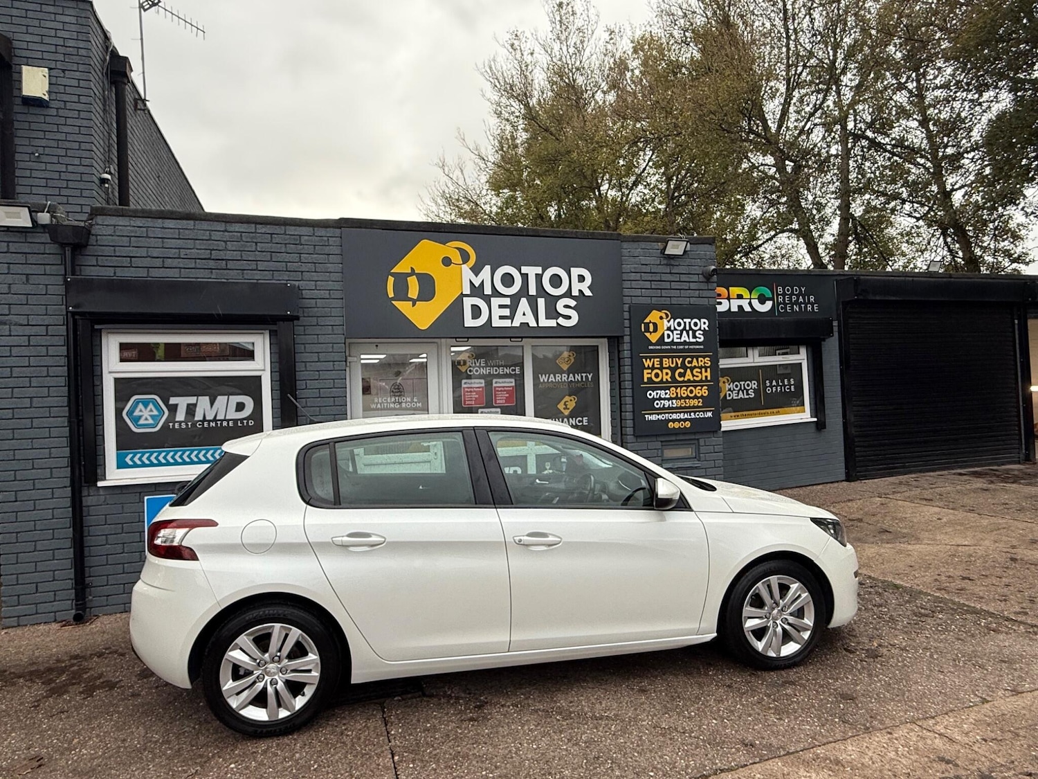 Used Peugeot 308 2017 for sale - 77101968: Photo 5
