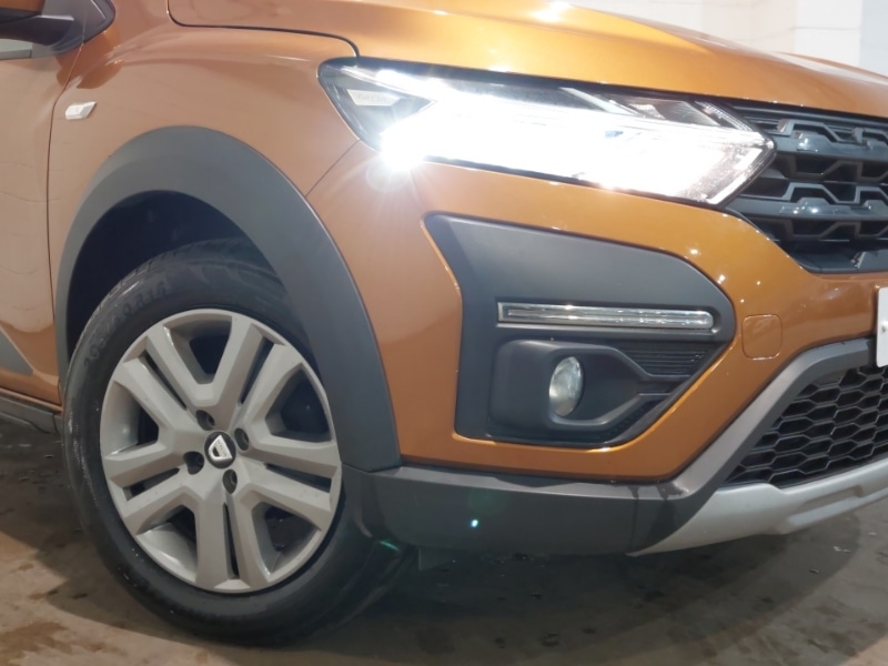 Used Dacia Sandero Stepway 2022 for sale - 76696159: Photo 9