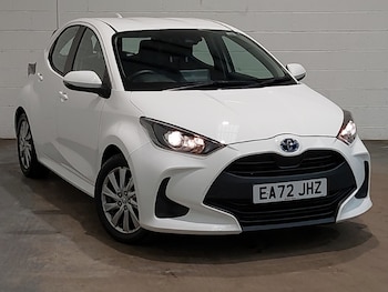 Used Toyota Yaris 2022 for sale - 77960506: Photo