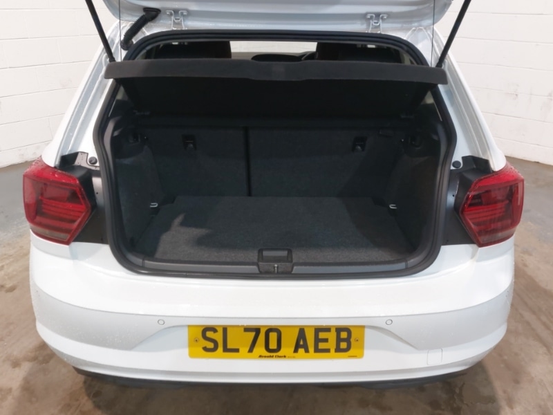 Used Volkswagen Polo 2020 for sale - 77338140: Photo 8