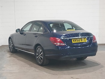 Used Mercedes-Benz C Class 2019 for sale - 79126562: Photo