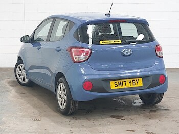 Used Hyundai i10 2017 for sale - 78653839: Photo