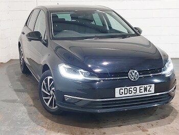 Used Volkswagen Golf 2019 for sale - 77329959: Photo