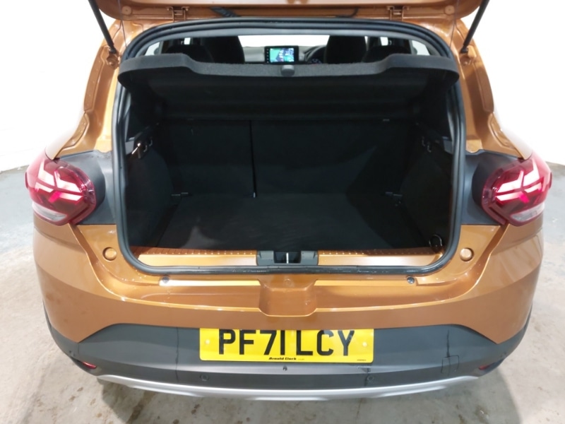 Used Dacia Sandero Stepway 2022 for sale - 76630772: Photo 8
