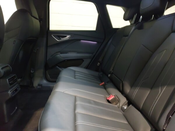 Used Audi Q4 e-tron 2024 for sale - 76269224: Photo 6