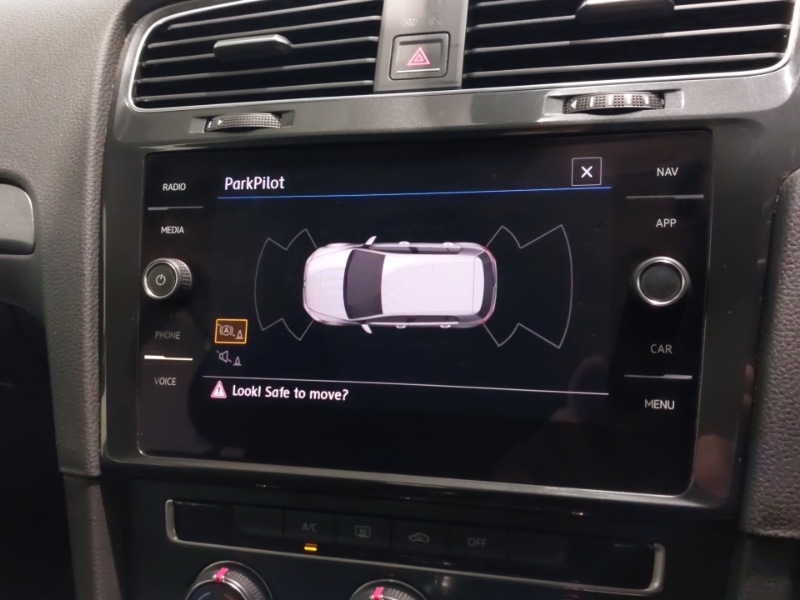 Used Volkswagen Golf 2018 for sale - 77004828: Photo 17