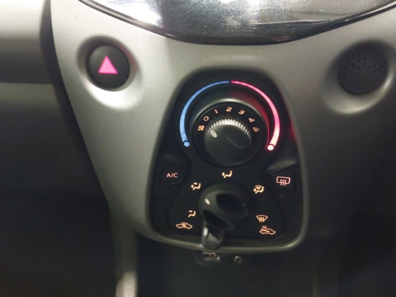 Used Toyota AYGO 2019 for sale - 77731791: Photo 15