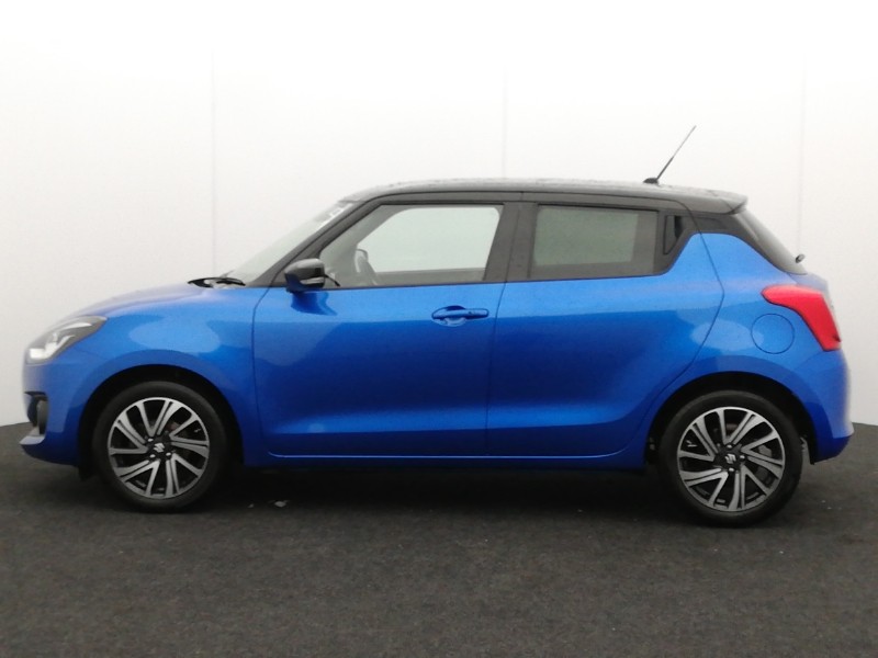 Used Suzuki Swift 2022 for sale - 77922658: Photo 4