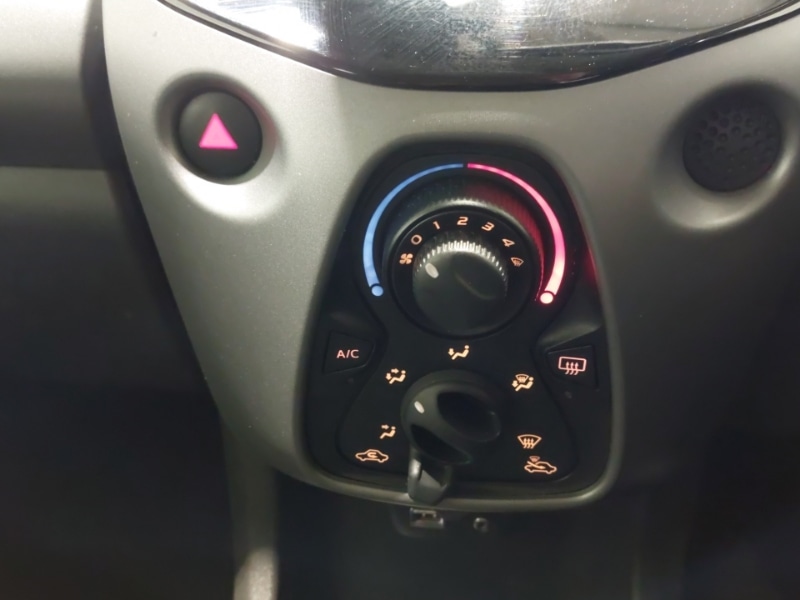 Used Toyota AYGO 2019 for sale - 77767501: Photo 15