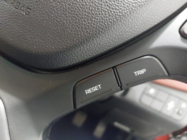Used Hyundai i10 2017 for sale - 75686872: Photo 14