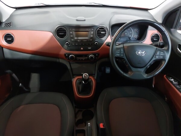 Used Hyundai i10 2017 for sale - 75686872: Photo 2