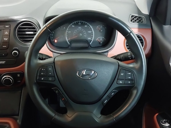 Used Hyundai i10 2017 for sale - 75686872: Photo 7