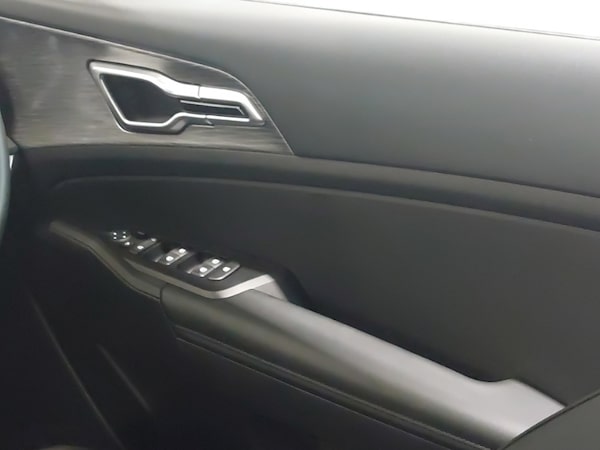 Used Kia XCeed 2025 for sale - 76311574: Photo 10