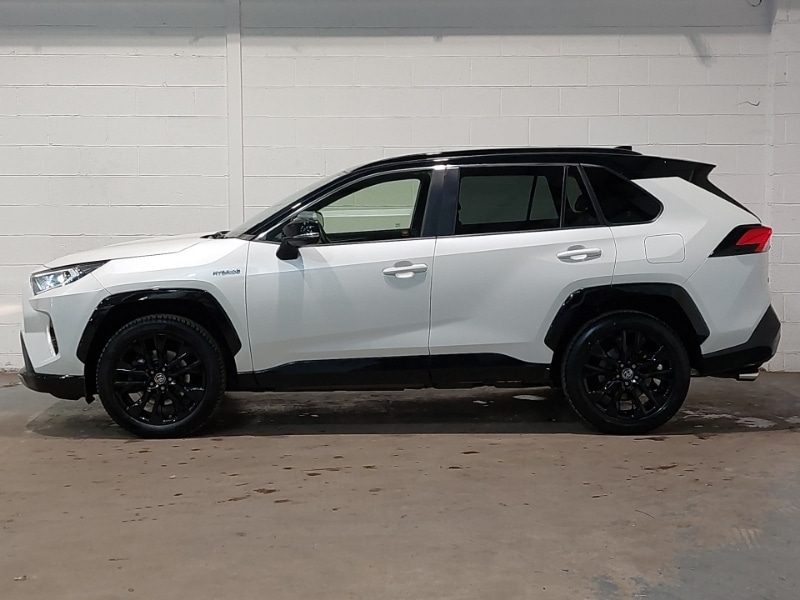 Used Toyota RAV4 2021 for sale - 77852267: Photo 4