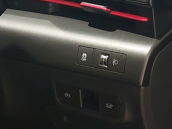 Used Hyundai KONA 2025 for sale - 76237955: Photo 13