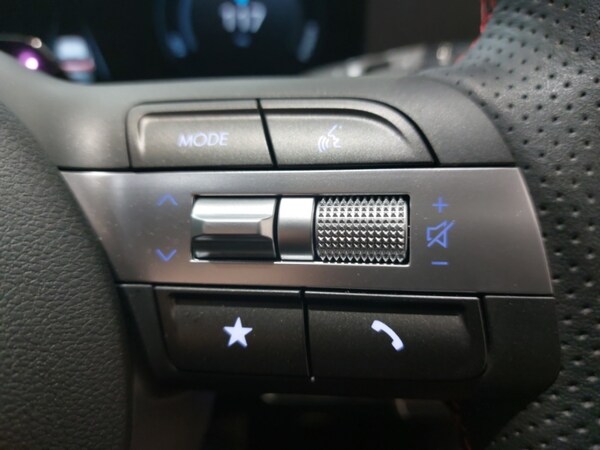 Used Hyundai KONA 2025 for sale - 76237955: Photo 16