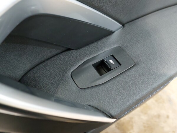 Used BMW iX1 2023 for sale - 76135217: Photo 11