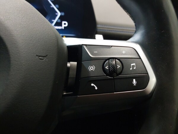 Used BMW iX1 2023 for sale - 76135217: Photo 17