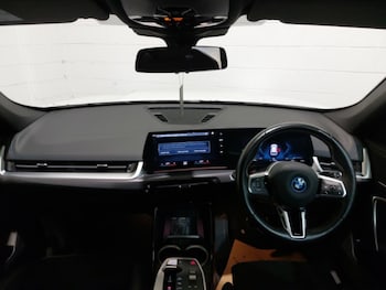 Used BMW iX1 2023 for sale - 76135217: Photo