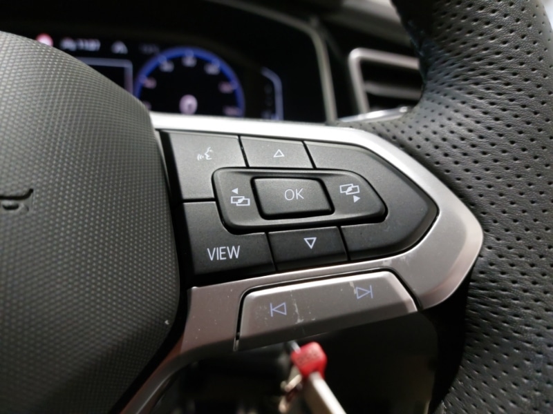 Used Volkswagen T-Roc 2025 for sale - 76947268: Photo 16