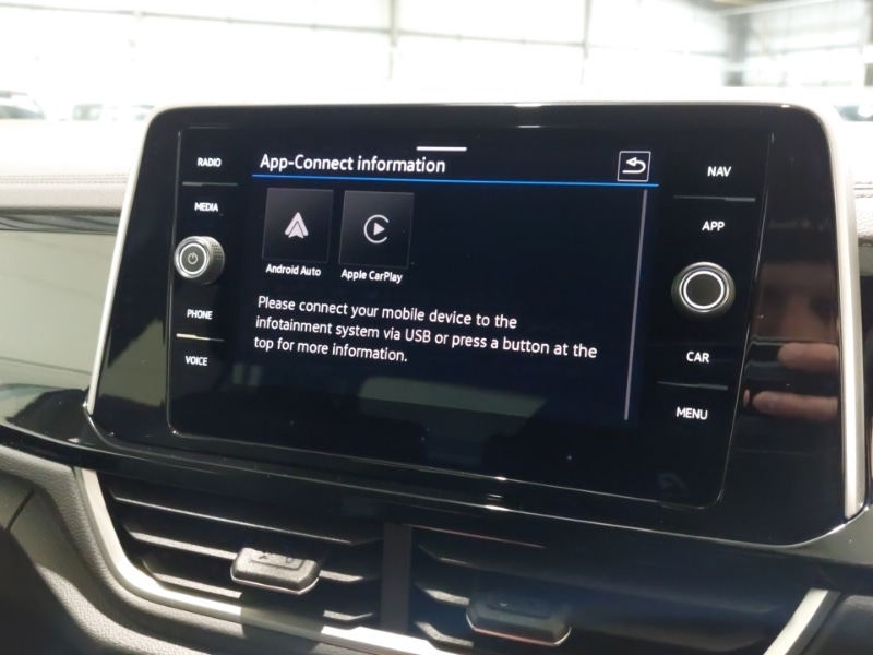 Used Volkswagen T-Roc 2025 for sale - 76947268: Photo 19