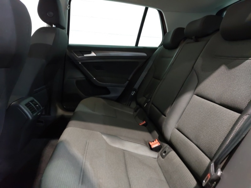 Used Volkswagen Golf 2020 for sale - 76325811: Photo 6