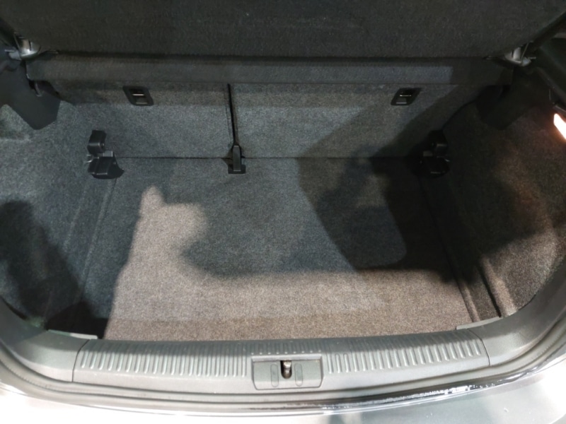 Used Volkswagen Polo 2017 for sale - 77209501: Photo 8