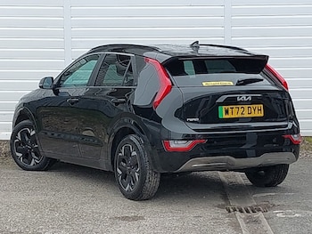 Used Kia Niro 2023 for sale - 78595555: Photo