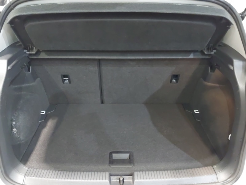 Used Volkswagen T-Cross 2020 for sale - 76548927: Photo 8