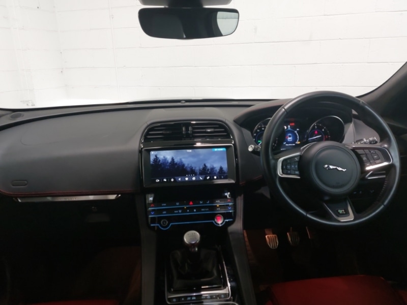 Used Jaguar F-Pace 2019 for sale - 78203406: Photo 2