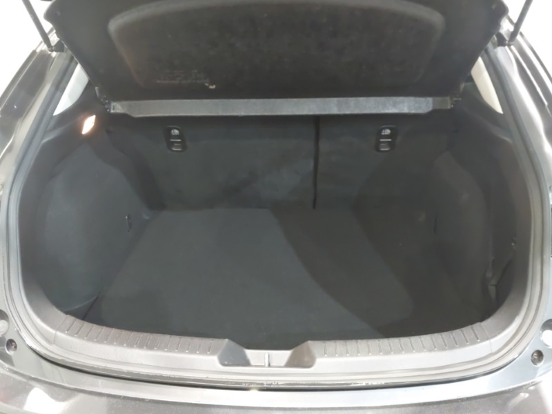 Used Mazda Mazda3 2017 for sale - 77183788: Photo 8