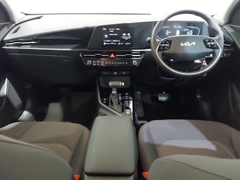 Used Kia Niro 2023 for sale - 76269227: Photo 2