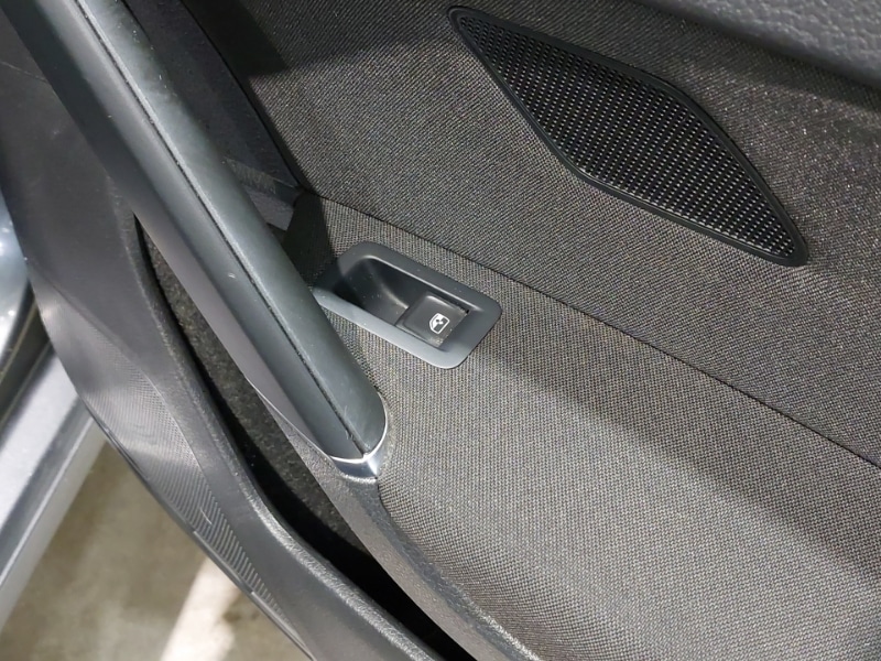 Used Volkswagen Golf 2018 for sale - 76571750: Photo 10