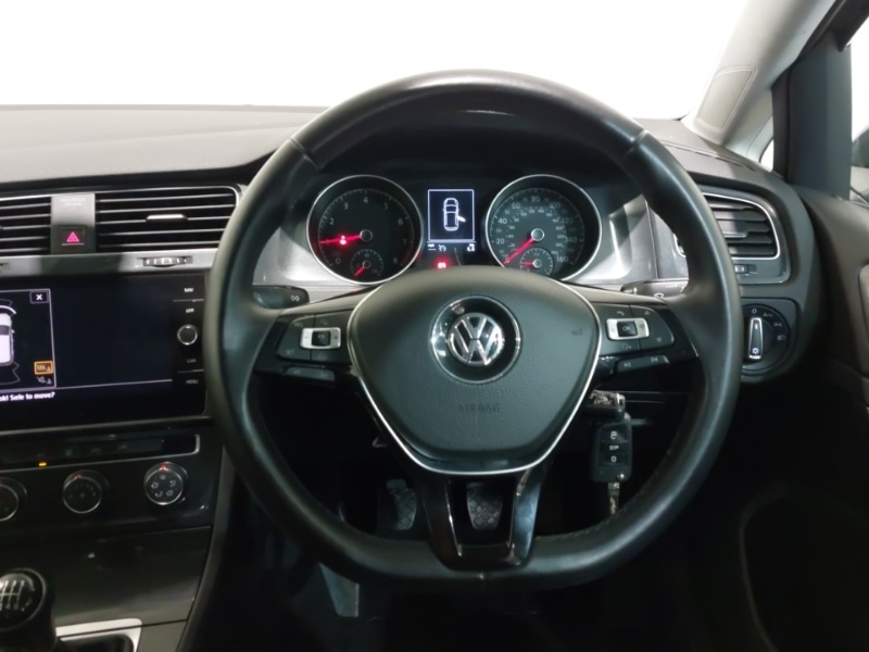 Used Volkswagen Golf 2018 for sale - 76571750: Photo 7