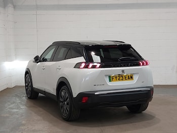 Used Peugeot 2008 2023 for sale - 79044180: Photo