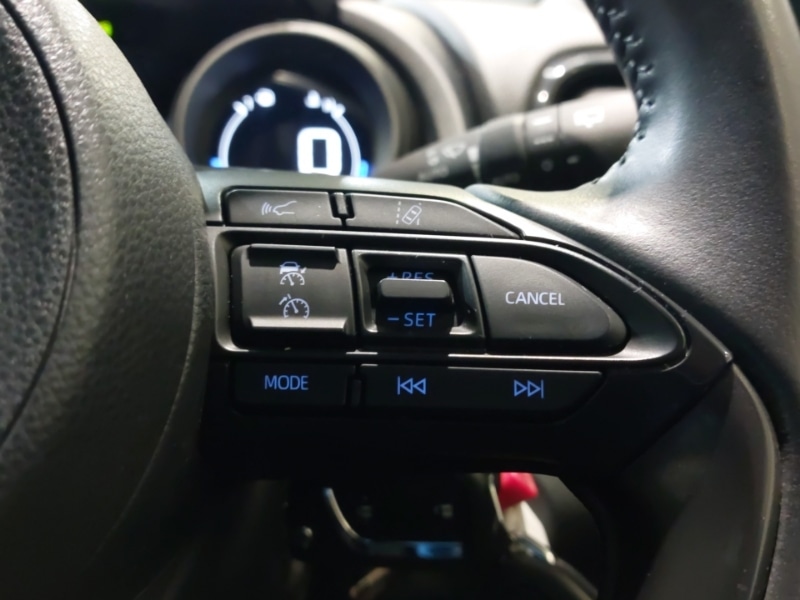 Used Toyota Yaris 2021 for sale - 76987298: Photo 14