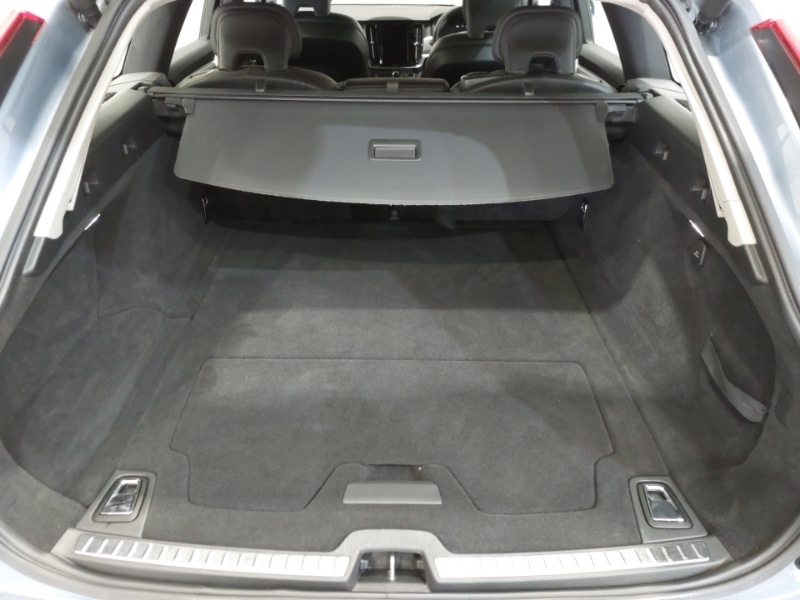 Used Volvo V90 2020 for sale - 78147251: Photo 8