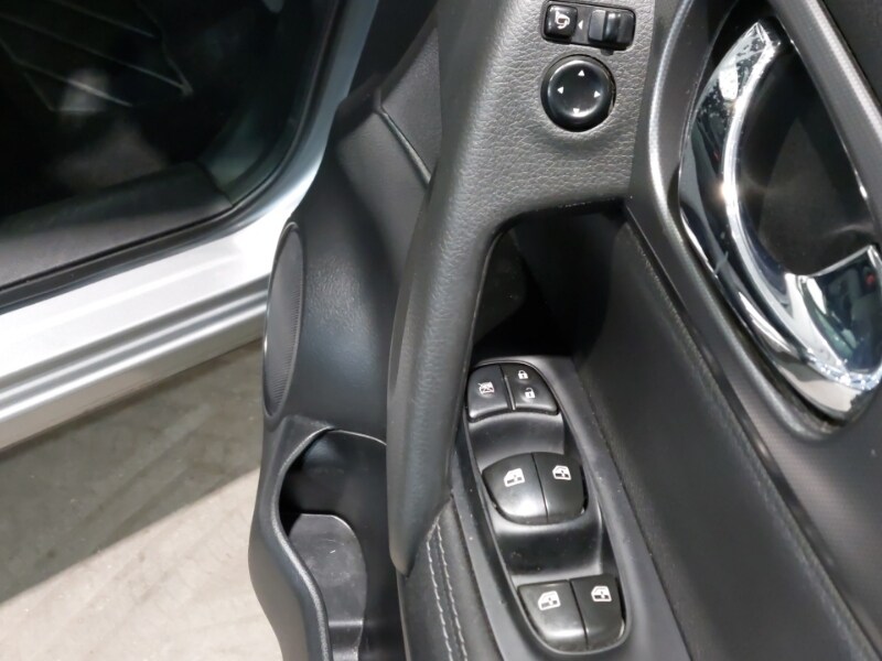 Used Nissan Qashqai 2017 for sale - 76696110: Photo 10