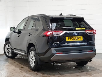 Used Toyota RAV4 2021 for sale - 76771569: Photo