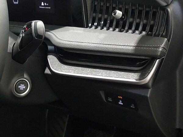 Used Skoda Superb 2024 for sale - 76187796: Photo 12