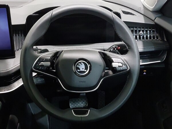 Used Skoda Superb 2024 for sale - 76187796: Photo 7