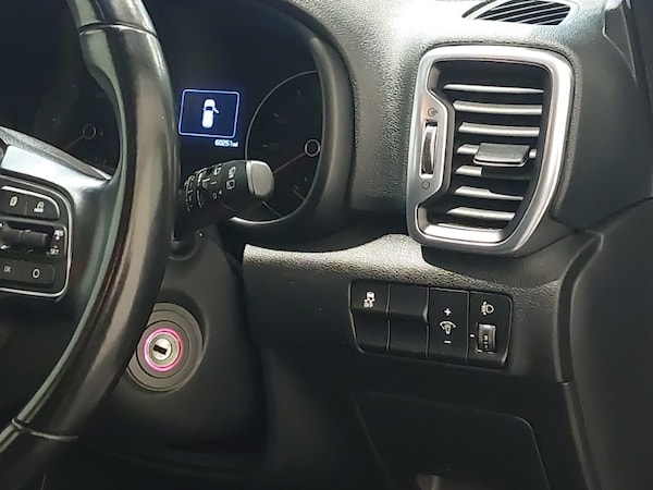 Used Kia Sportage 2018 for sale - 76318898: Photo 12