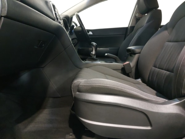 Used Kia Sportage 2018 for sale - 76318898: Photo 5