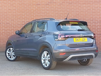 Used Volkswagen T-Cross 2022 for sale - 76471495: Photo