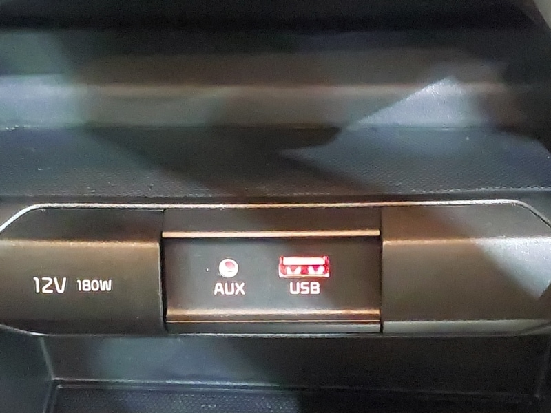 Used Kia Stonic 2018 for sale - 77969290: Photo 10