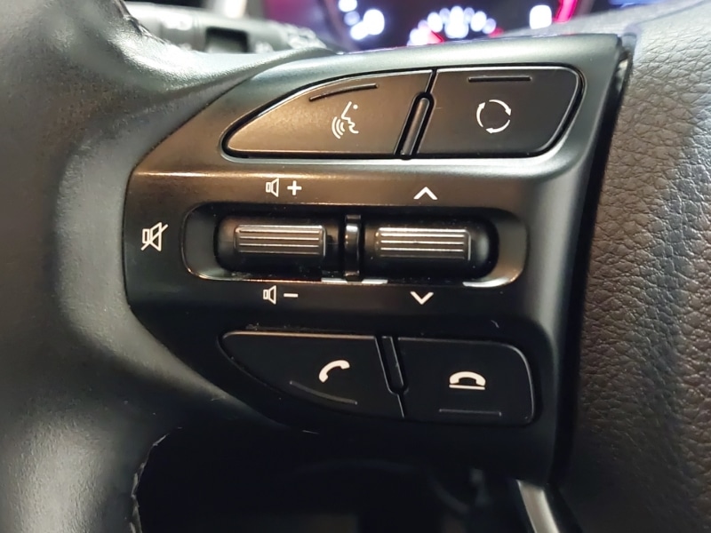 Used Kia Stonic 2018 for sale - 77969290: Photo 13