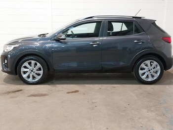Used Kia Stonic 2018 for sale - 77969290: Photo