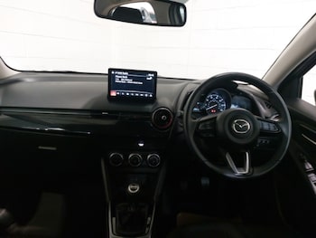Used Mazda Mazda2 2024 for sale - 75284900: Photo