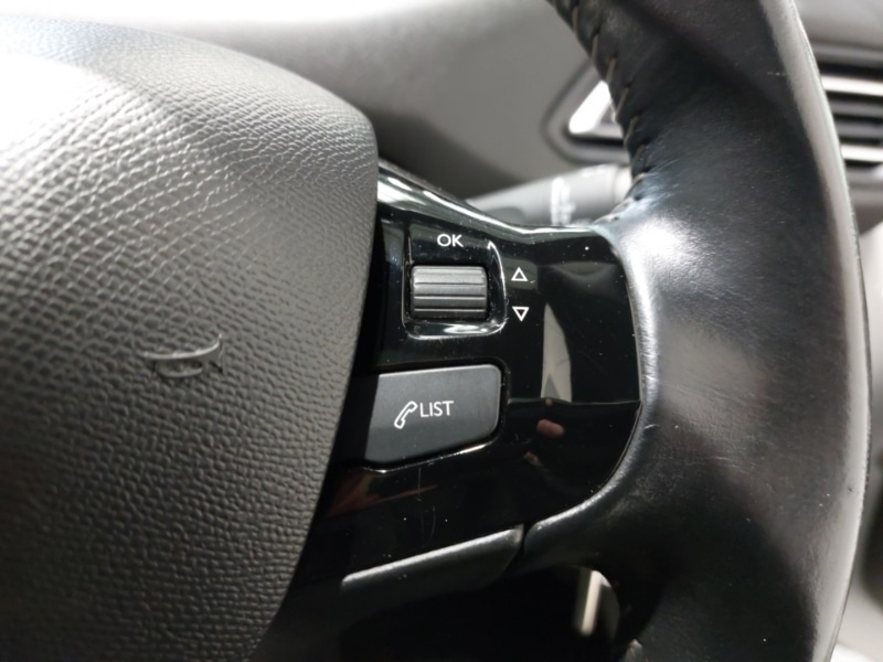 Used Peugeot 308 2019 for sale - 76354813: Photo 16